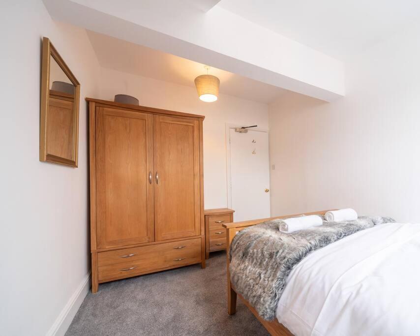 Mumbles View - Free Parking Apartment Oystermouth Exterior photo